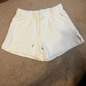 White pull on shorts size small